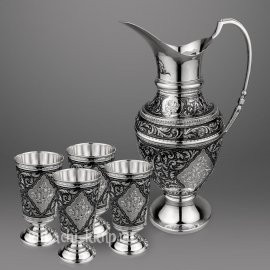 Серебряный набор с 4-мя стаканами для воды/компота 