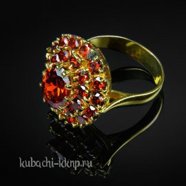 Серебряное кольцо с фианитами цвета гранат позолота - к237