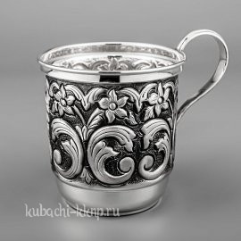 Серебряная кружка «Узор» - кр089