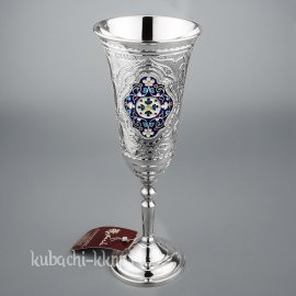 Серебряный фужер с эмалью и гравировкой 