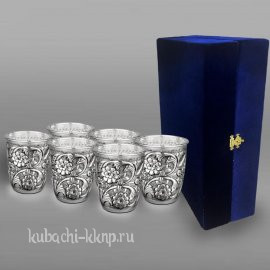 Набор серебряных стаканов 
