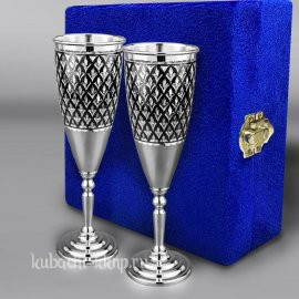 Набор из двух серебряных фужеров 
