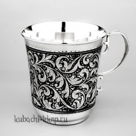 Серебряная кружка «Краса» - кр099