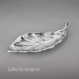 Небольшая серебряная конфетница 