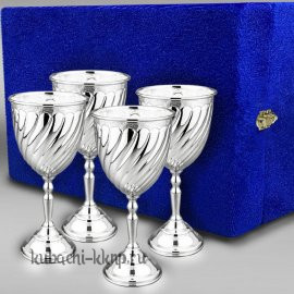Набор из четырех небольших серебряных бокалов 