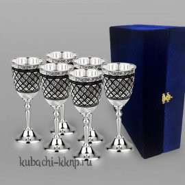 Набор из шести статных серебряных рюмок - р00046-6