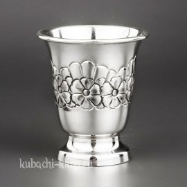 Серебряная стопка с  ромашками, 40 мл - стп022