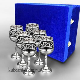 Набор из шести серебряных бокалов 