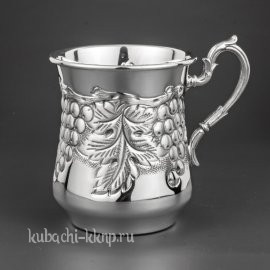 Серебряная кружка «Виноград» с красивой ручкой, 265 мл - кр040