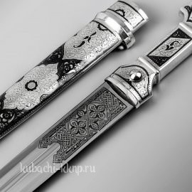 Серебряный кинжал 