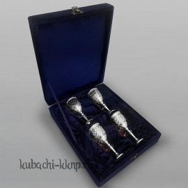 Набор оригинальных серебряных рюмок 