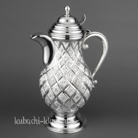 Серебряный кувшин 
