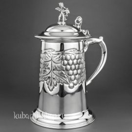 Большая пивная серебряная кружка «Виноград» большая - кр047