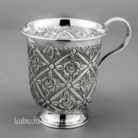 Серебряная кружка 