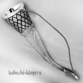 Большой рог с серебряными вставками - РОГ027