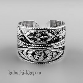 Серебряный широкий браслет Кубачи с чернеными узорами - БР160