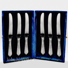 Набор столовых серебряных ножей 
