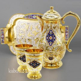 Серебряный кувшин на подносе со стаканами - ндв067