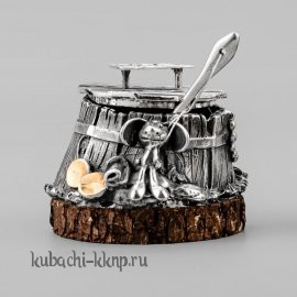 Серебряная солонка 