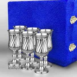 Набор из шести серебряных, небольших глянцевых бокалов 