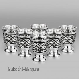 Набор из шести серебряных стаканов на ножке 