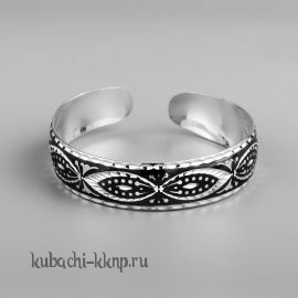 Серебряный узкий  браслет Кубачи для нежных рук - БР140