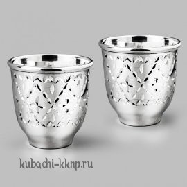 Набор серебряных стопок 
