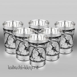 Набор из шести серебряных стаканов 