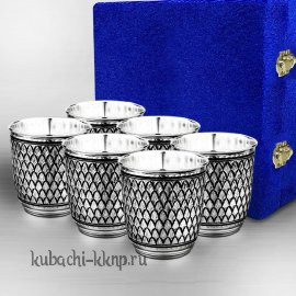 Набор из шести серебряных стаканов 