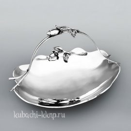 Оригинальная серебряная конфетница 