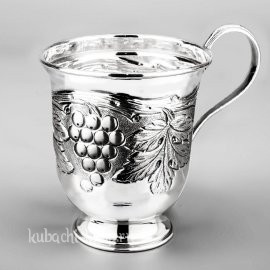 Серебряная кружка 