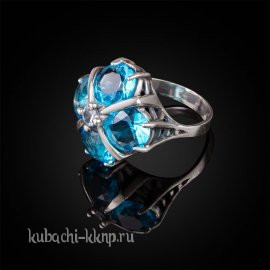 Кольцо с топазом из серебра 925 пробы - к114