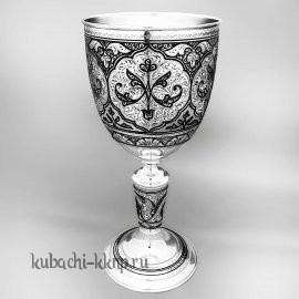 Серебряный кубок с уникальной кубачинской гравировкой - КБ023
