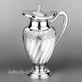 Оригинальный серебряный кувшин 
