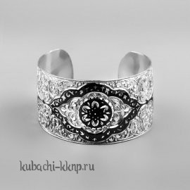 Жесткий серебряный браслет с кубачинским орнаментом - БР38