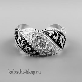 Разноширокий серебряный женский браслет с чернением - БР28