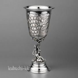 Серебряный статный фужер «Виноград», 215 мл - ф057