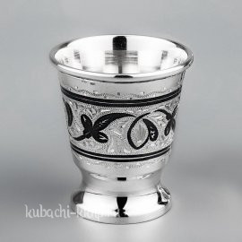 Серебряная стопка с капельками чернения на ножке - СТП058