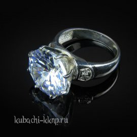 Серебряное кольцо с большим белым фианитом 