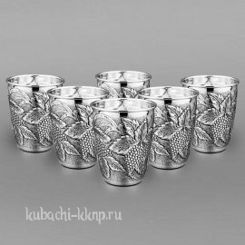Набор серебряных стаканов 