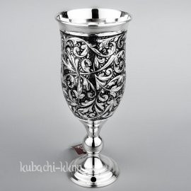 Серебряный фужер 