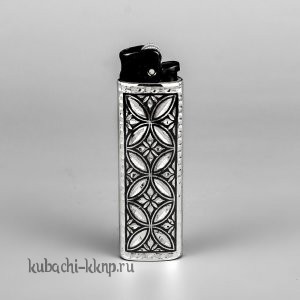 Серебряный футляр для зажигалки 