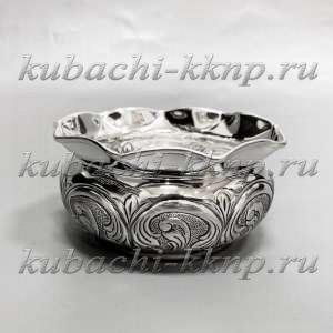 Серебряная конфетница  без ножки с красивыми узорами - кф184