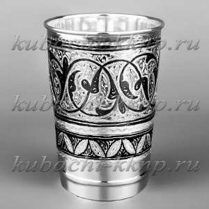Серебряный стакан 