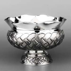 Серебряная конфетница с плетенным рисунком - кф142