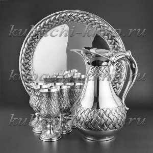 Серебряный кувшин с бокалами на подносе - вн04