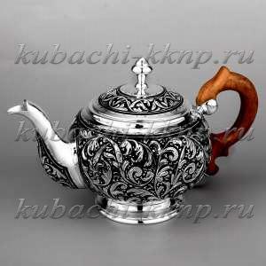 Серебряный чайник с деревянной ручкой  Серебряный чайник с деревянной ручкой