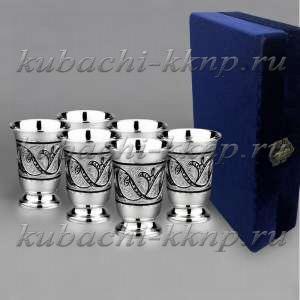 Набор высоких серебряных стопок 