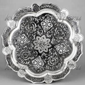Серебряный поднос с вставками и черненым орнаментом - пдн040