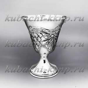 Серебряная рюмка с виноградом 